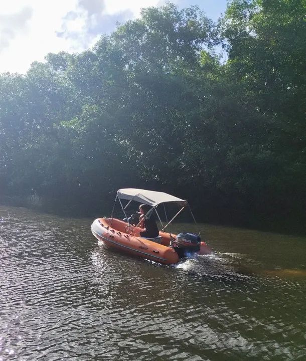 Barco Inflável para 5 Pessoas - Foto 5