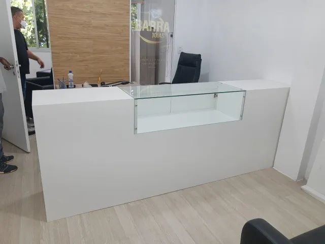 Balcão para exposição de produtos 