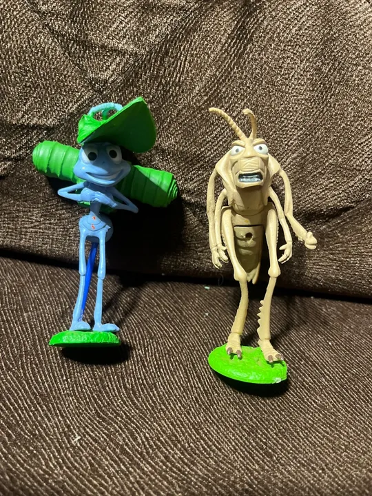 2 miniaturas vida de inseto