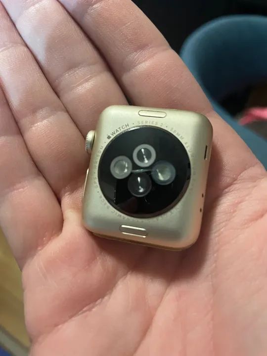 Apple Watch Series 2 - 38mm Dourado - Foto 3
