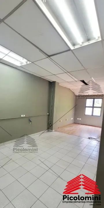 Galpão para locação no Tatuapé, 868 m², entrada lateral, mezanino, escritório com banheiro - Foto 3