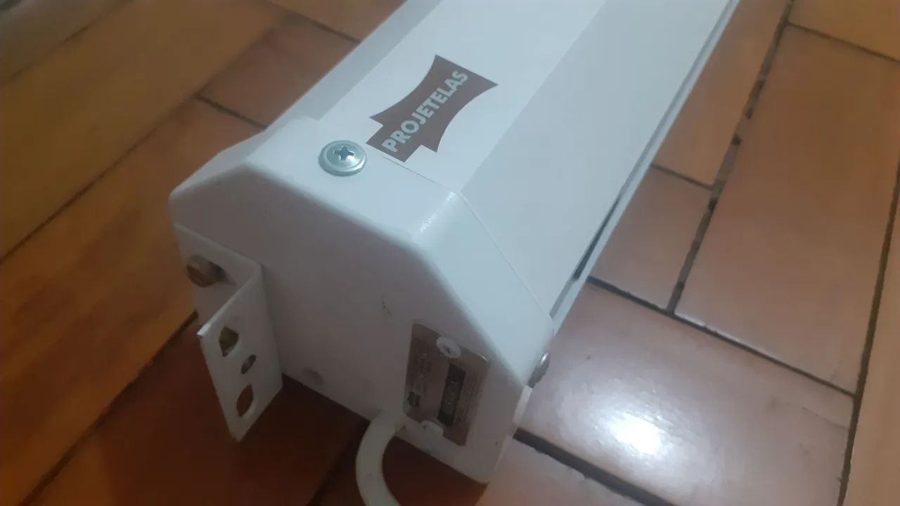 Tela de Projeção elétrica  ProjeTelas WT 92