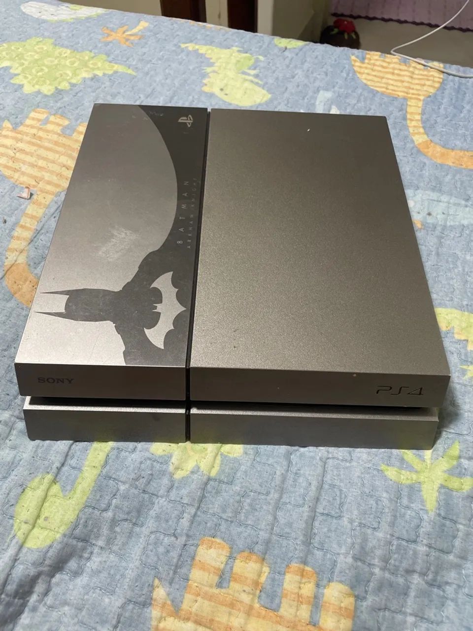 PS4  Batman Arkham Knight edição limitada (ACEITO NEGOCIAÇÃO DE PREÇO) - Foto 4