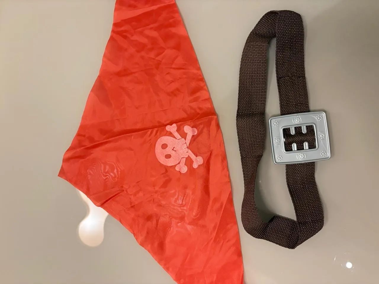 Fantasia pirata infantil tamanho G (ou 10) - Foto 3