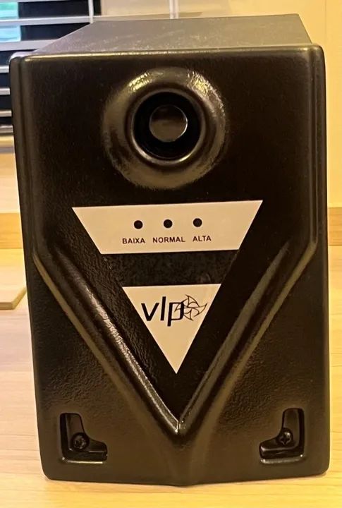 Estabilizador de tensão eletrônico VEC 2000 - VLP - Retirada em Porto Alegre, RS.