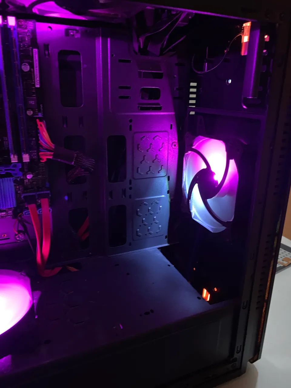 Intel Gaming PC Case64374417510786125