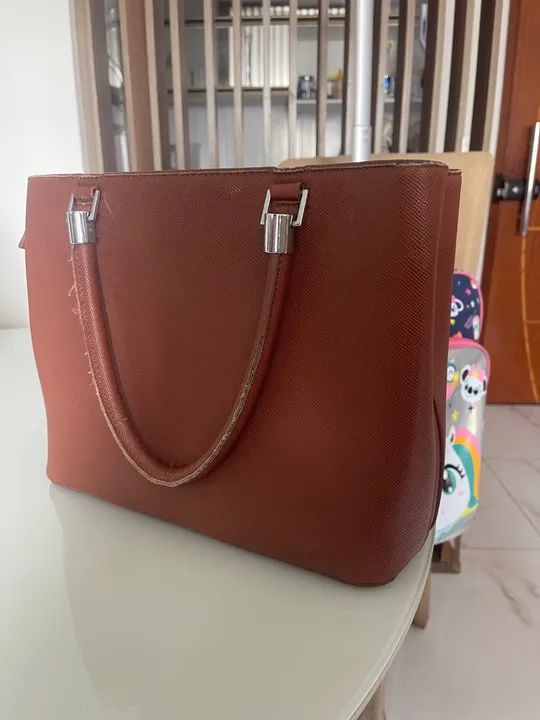 Bolsa Santa Lolla Marrom - Foto 3