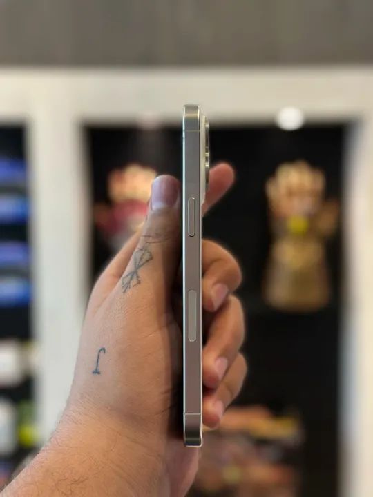 iPhone 15 Pro Max 256gb Seminovo 93% - Foto 3