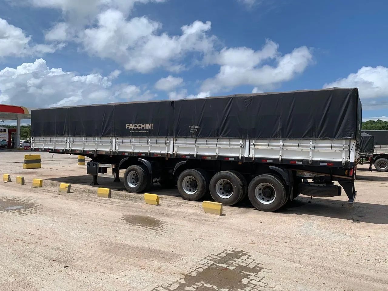 Vendo carreta 4 eixo - Foto 4