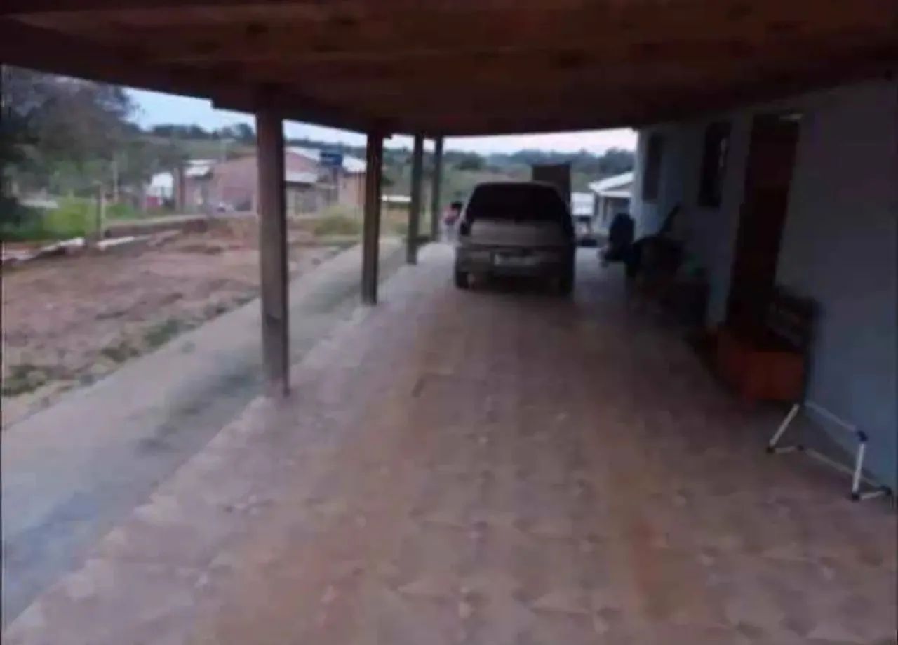 Velleda oferece Velleda oferece casa com 4 dorm em cond fechado, à 1km do asfalto em Águas - Foto 2