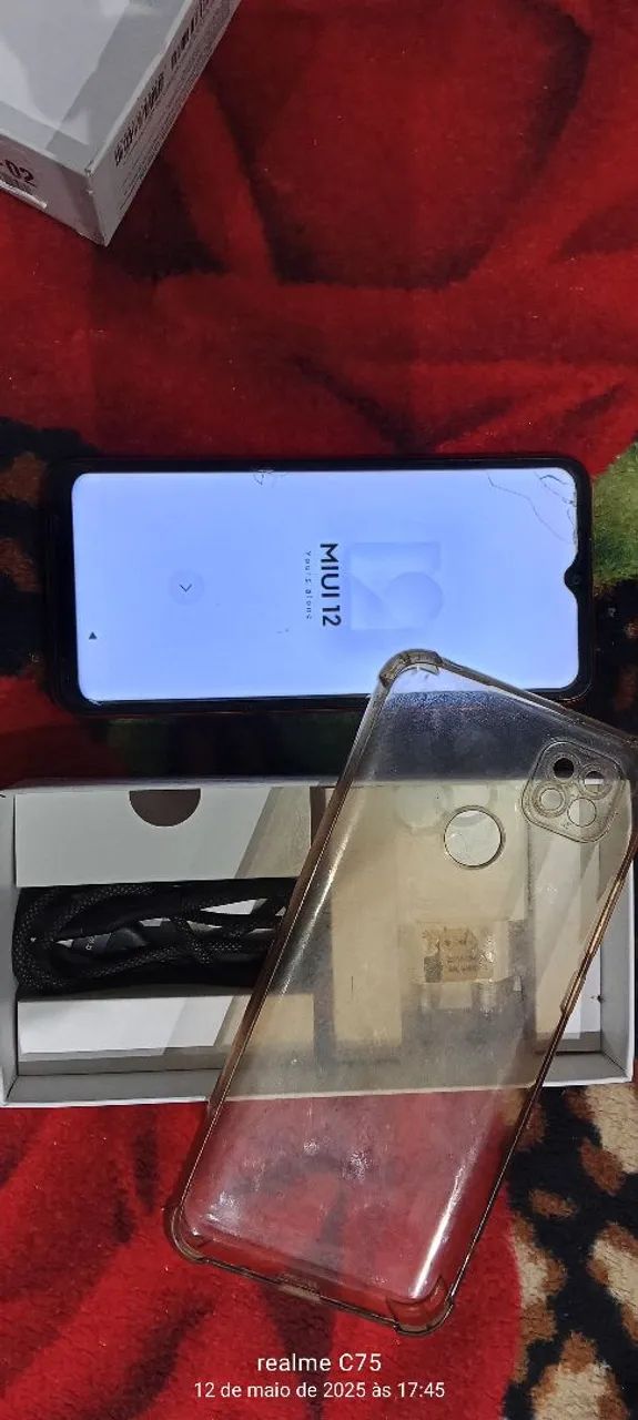 O celular está todo bom está com película  - Foto 2