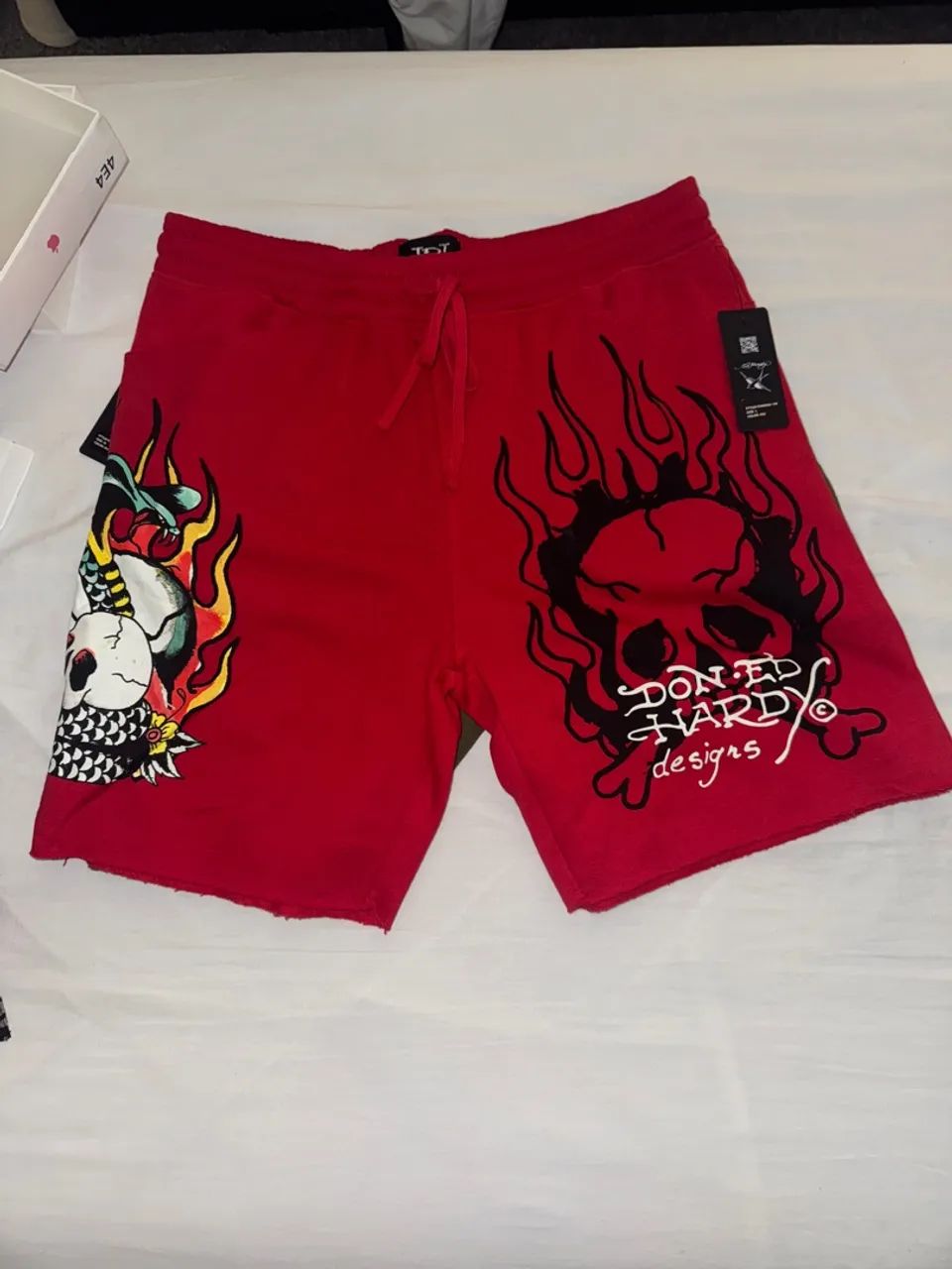 Shorts Don Ed Hardy Vermelhos - Tamanho M