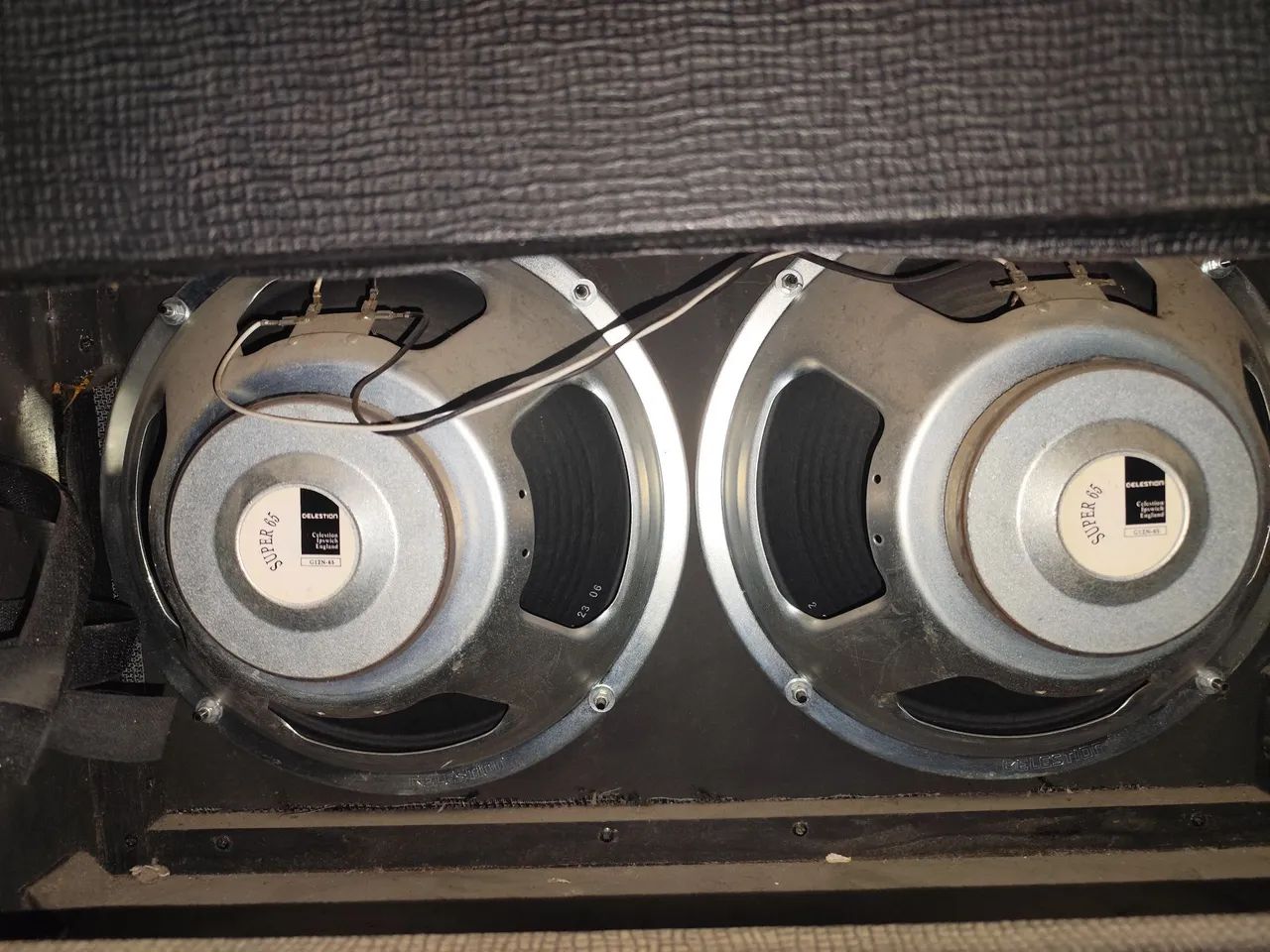 Amplificador Laney LV300 Twin - Foto 4