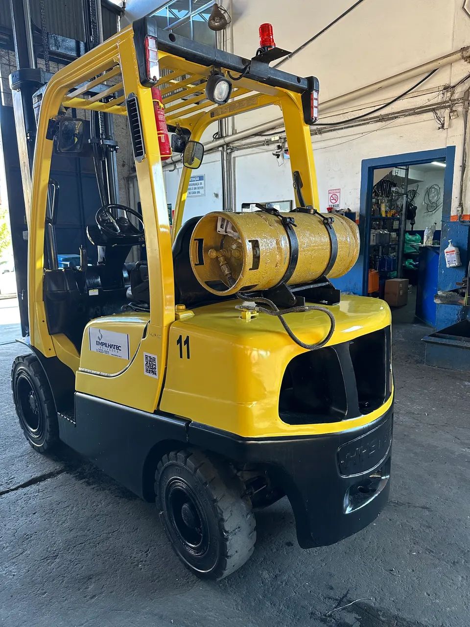 Empilhadeira Hyster 2,5 toneladas. Torre duplex. Toda revisada - Foto 2