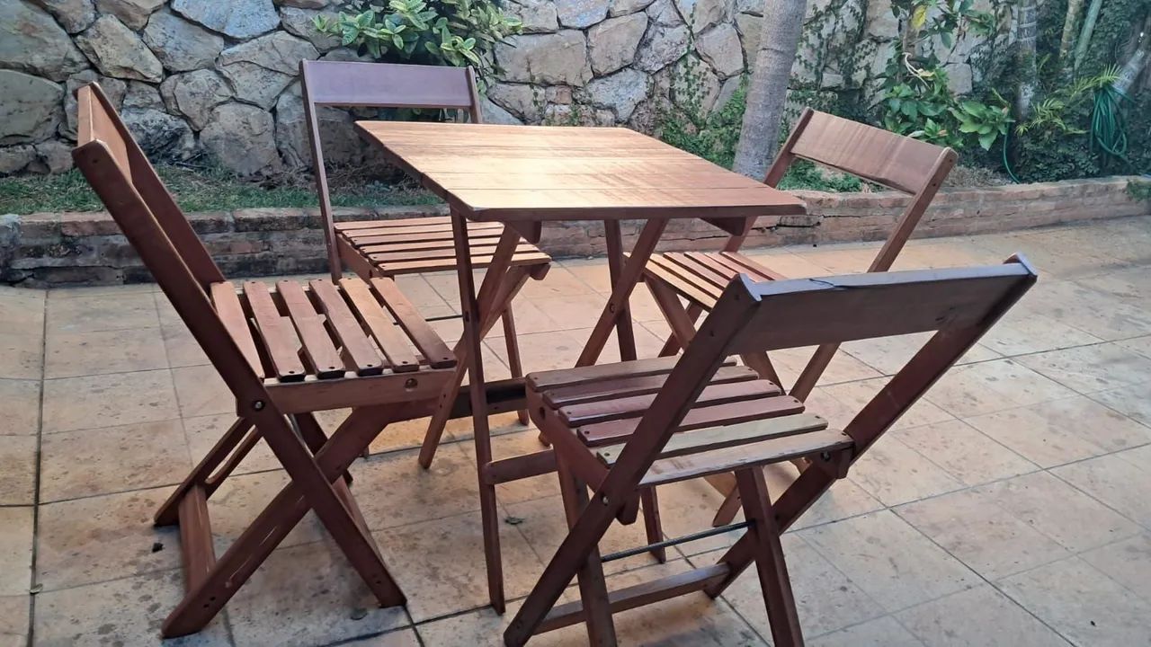 MESAS DOBRAVEIS64296272466306124