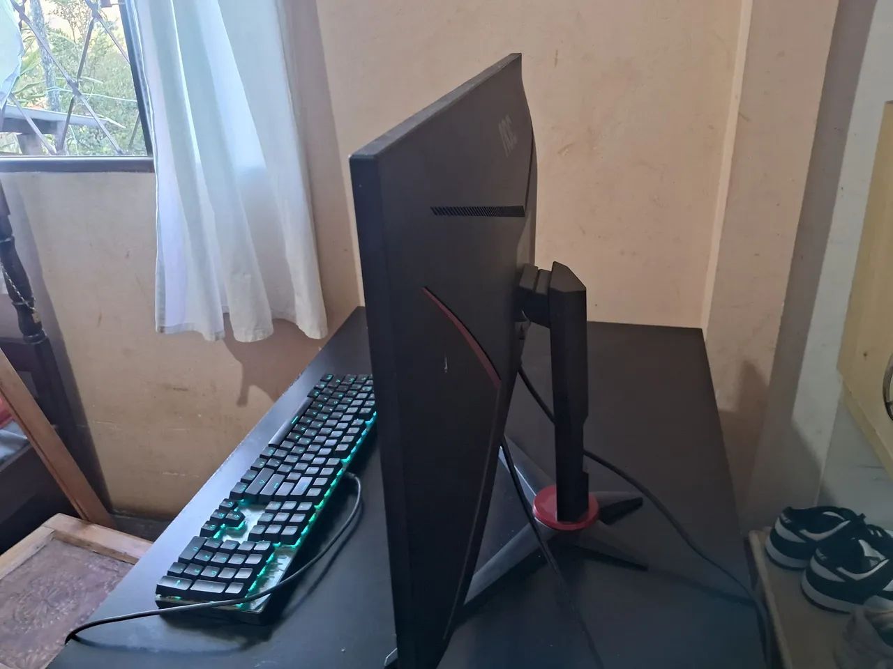 Monitor com problema na tela64231147059331121