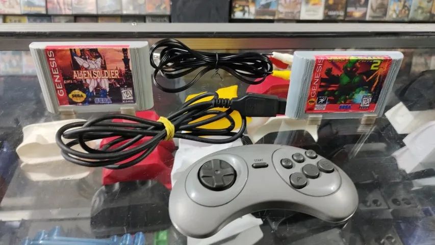 MEGA DRIVE 3 L-1 COM 1 CONTROLE ORIGINAL  2 JOGOS E CABOS - Foto 2
