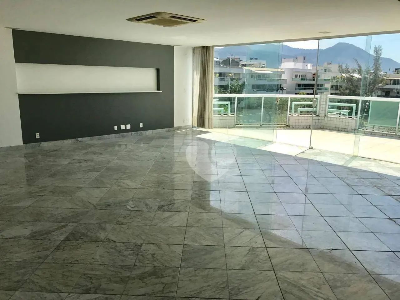 Cobertura com 3 quartos os para alugar, 210 m² por R$ 8.319/mês - Recreio dos Bandeirantes - Foto 3