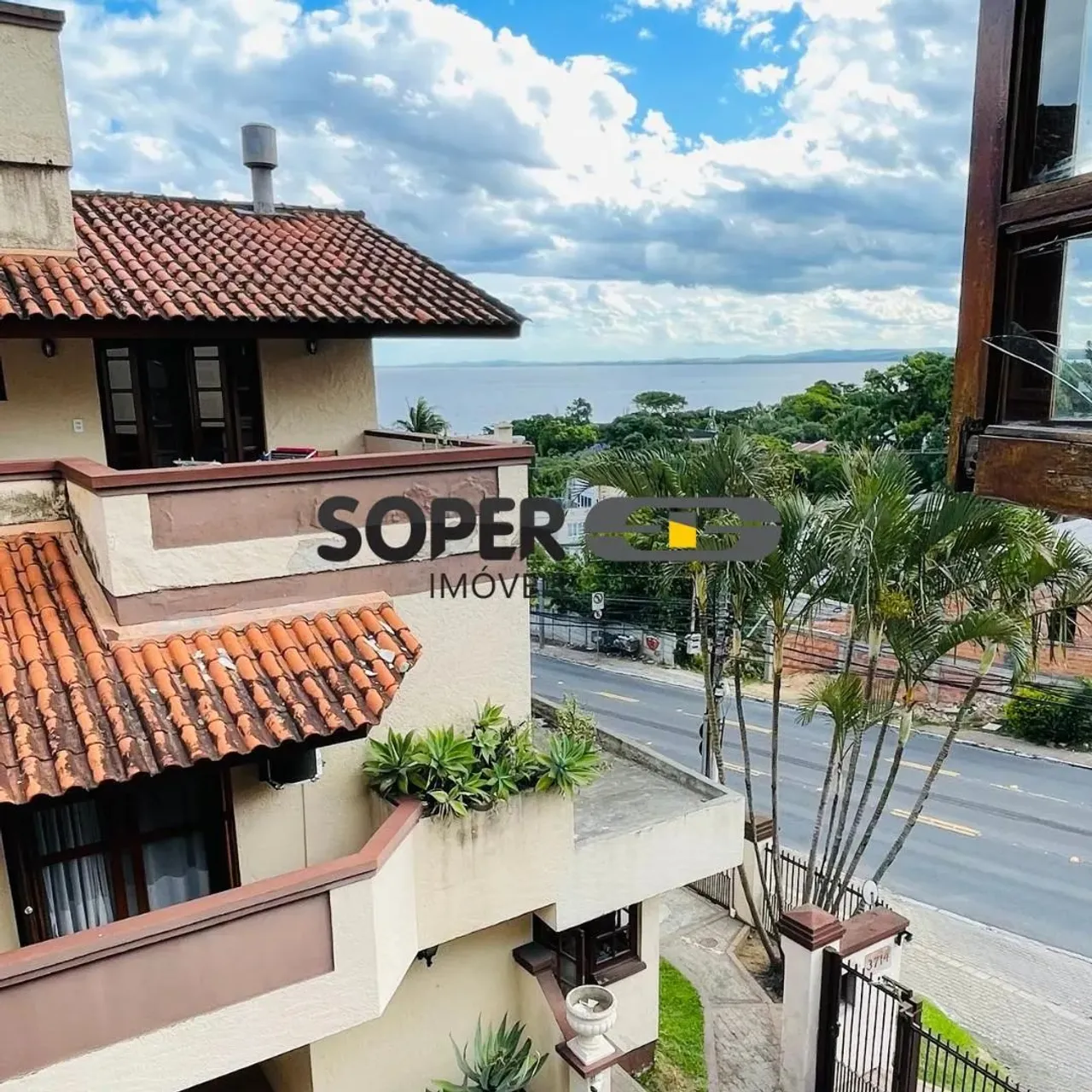 Casa Sobrado em condomínio para aluguel com 2 quartos em Tristeza - Porto Alegre - RS