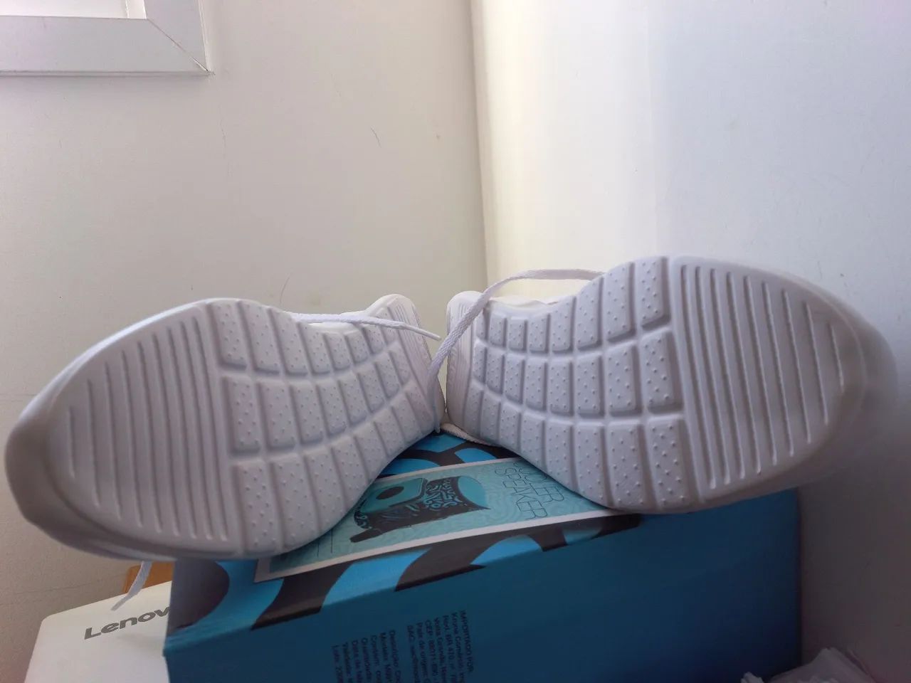 Tênis Adidas Branco e Rosa - Foto 3
