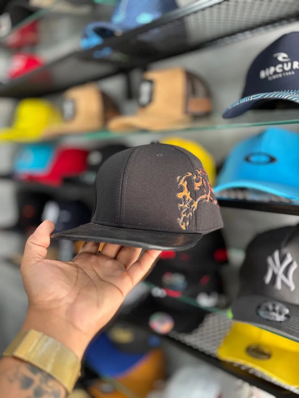 Boné MCD & Lost  - Foto 3