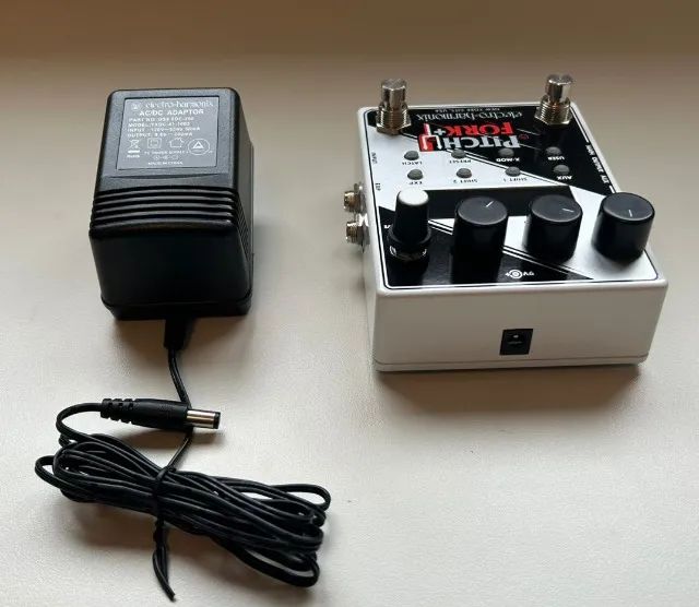 Pedal Electro-Harmonix Pitch Fork Plus com Fonte Original SÓ VENDA
