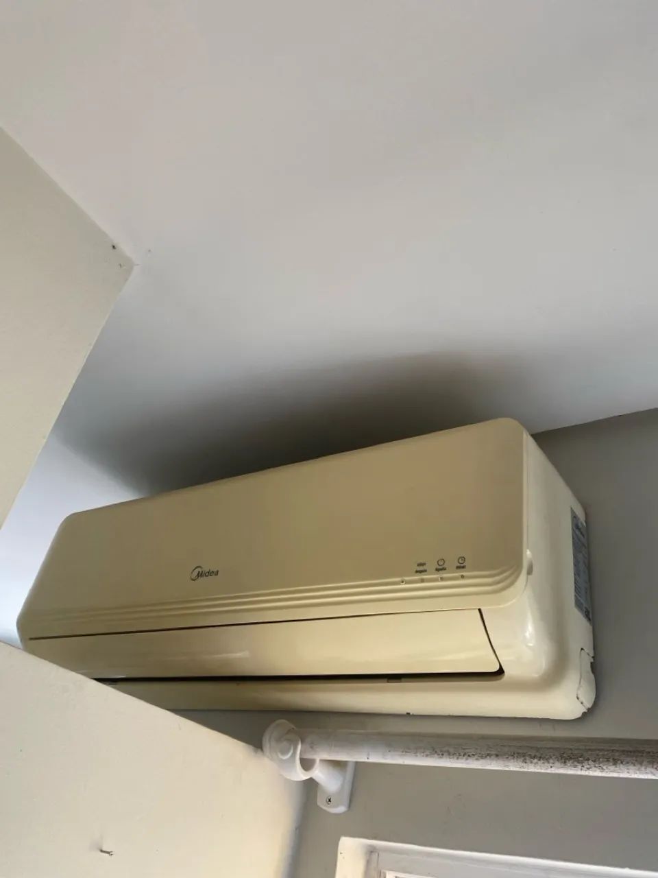 Ar-condicionado split 12.000 btus Midea