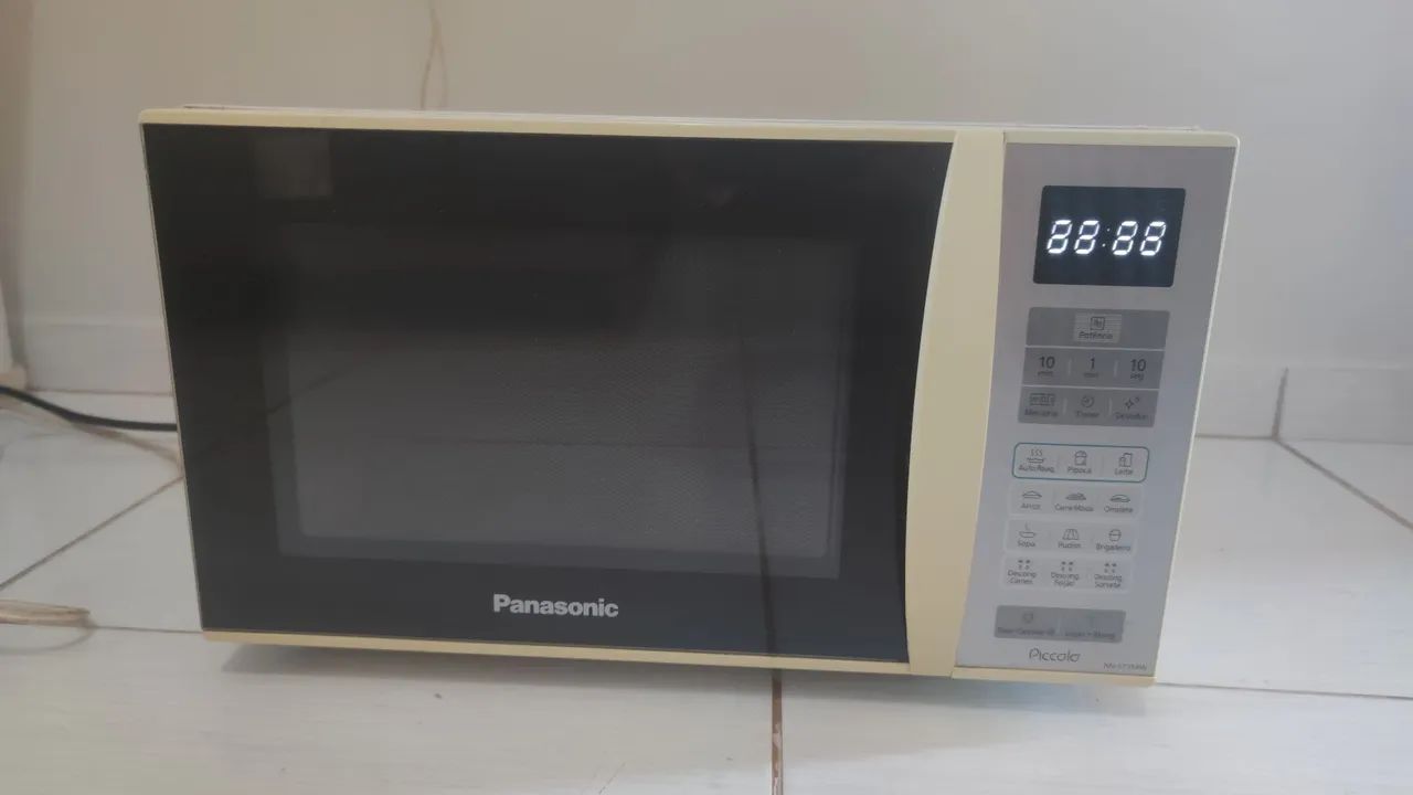 Micro-ondas Panasonic Piccolo