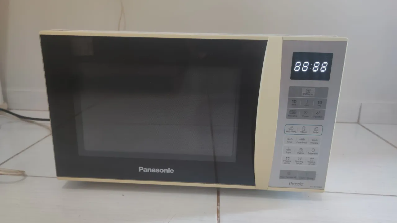 Micro-ondas Panasonic Piccolo