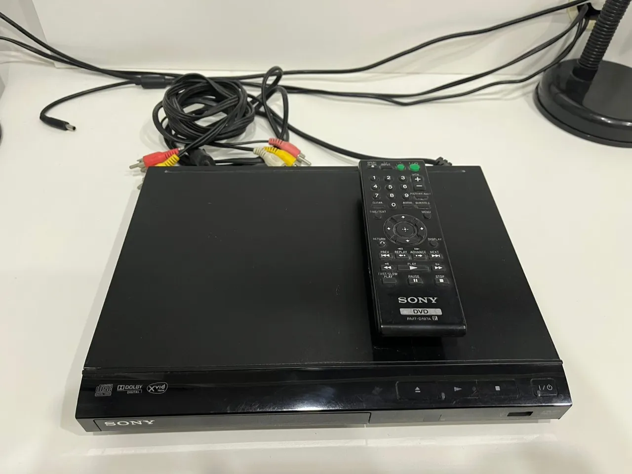 Aparelho de DVD Player Sony SR320 com Controle Remoto