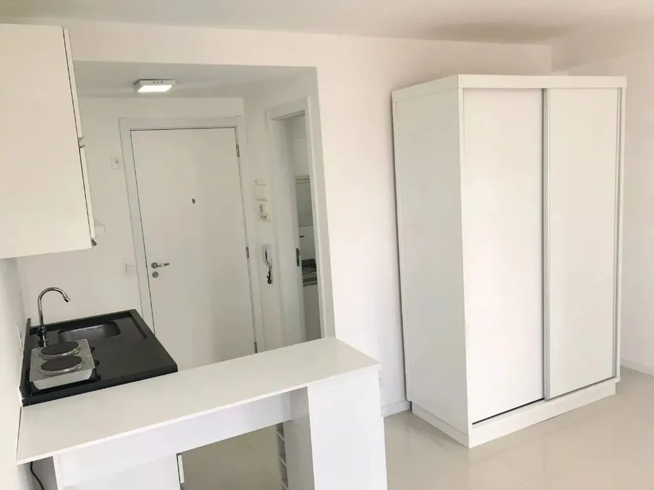 Studio à venda em São Paulo-SP, Liberdade: 1 quarto, 1 banheiro, 24m² - Oportunidade única