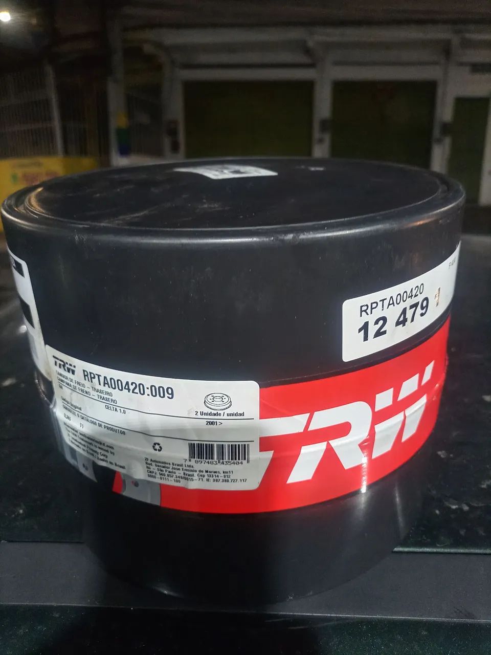 Vendo par de tambor de freio Trw Varga novo.<br>Serve Classic, Corsa, Celta - Foto 2