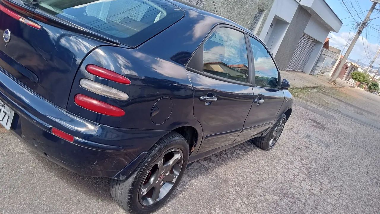 Carro com avarias  - Foto 2
