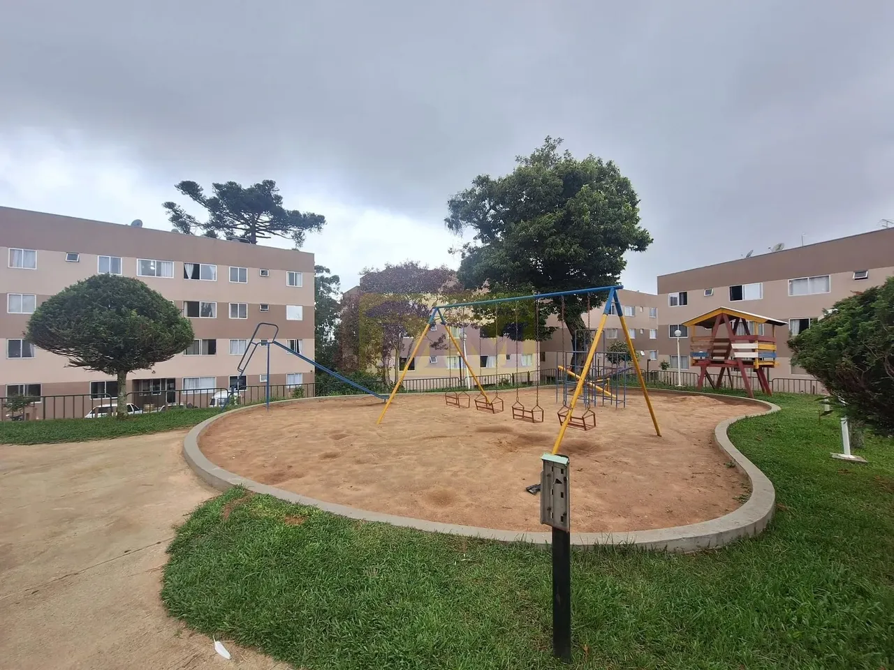 Apartamento 3 dormitórios no Condomínio Portal de Pinhais