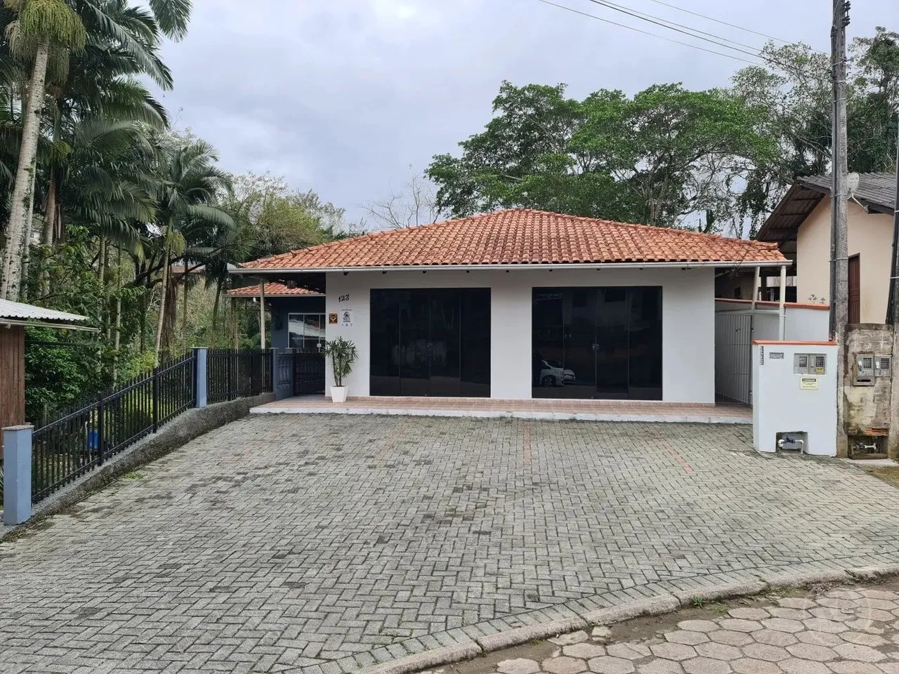 Sala comercial para locação no bairro Itoupavazinha.