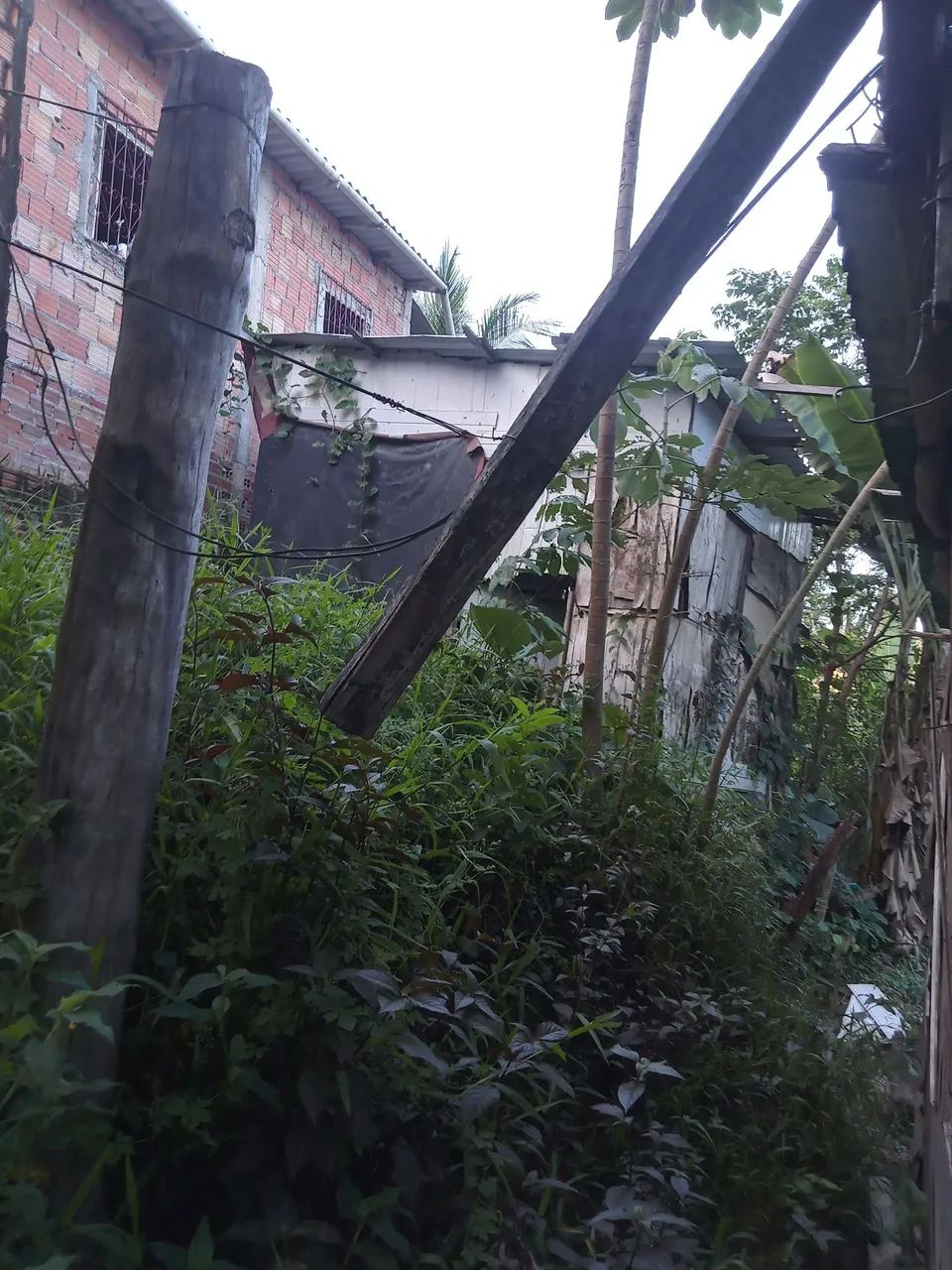 Verdo uma casa no bairro santo Inês  - Foto 3