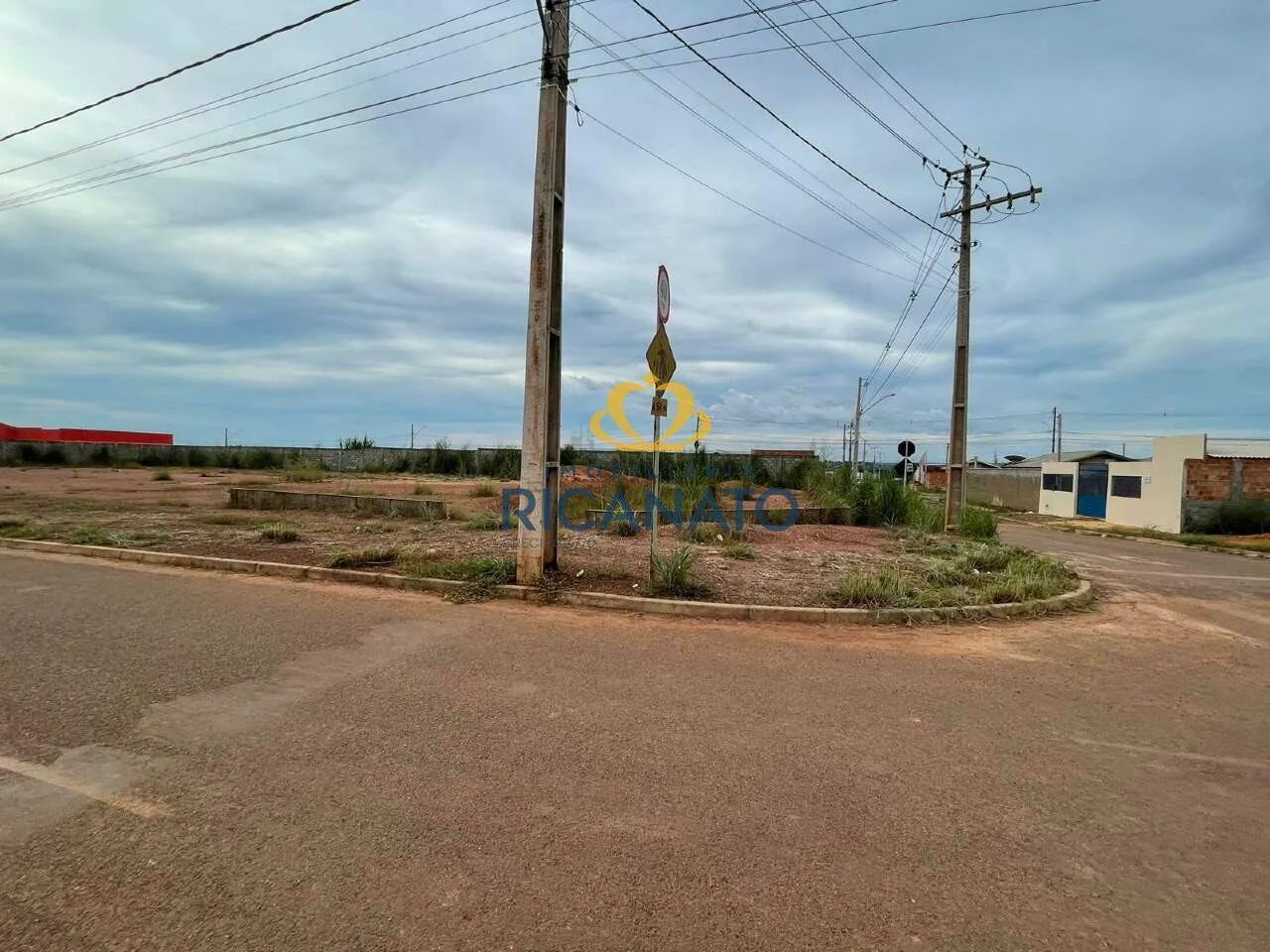 LOTE COMERCIAL NO JARDIM VITÓRIA I - Foto 4