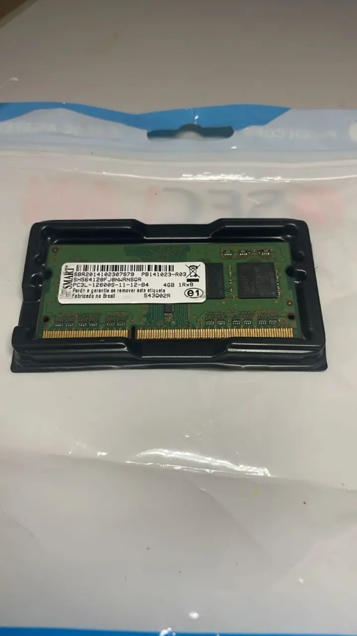 Memória RAM de Notebook 4GB - DDR3 Marca: SMART Velocidade: 1600MHz