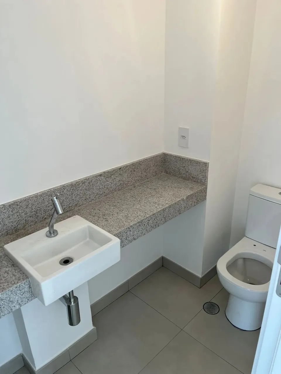 Maravilhoso apartamento com 113m2 sendo 3 suites 2 vagas em Vila Clementino - Foto 2