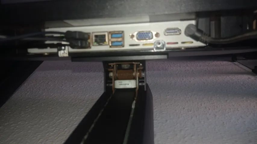 Computador Top. All One i5.Wifi.8Ram.Led 20' - Foto 2
