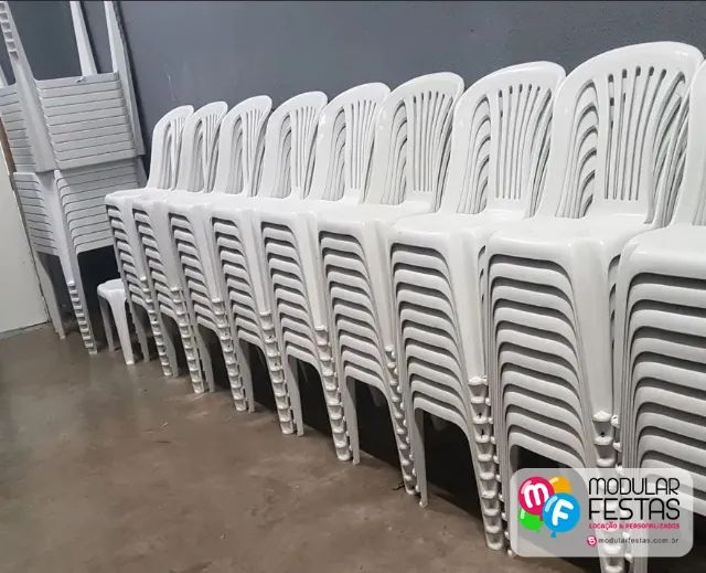 Aluguel de Mesas e Cadeiras para Festas - Qualidade e Economia! - Foto 3