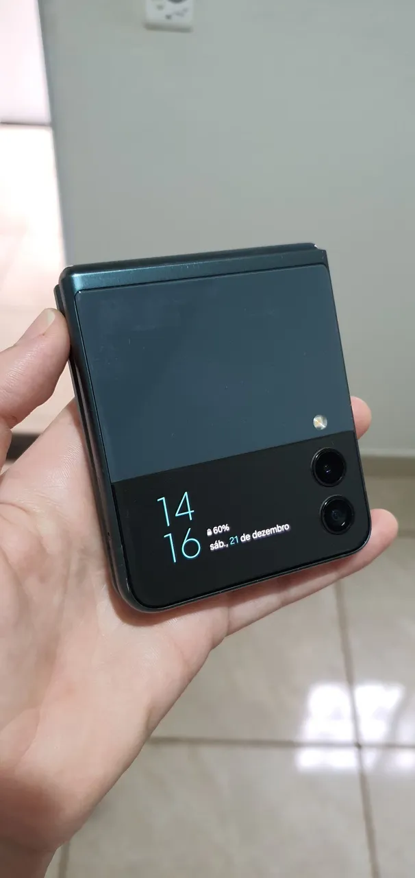 Celular z flip 3