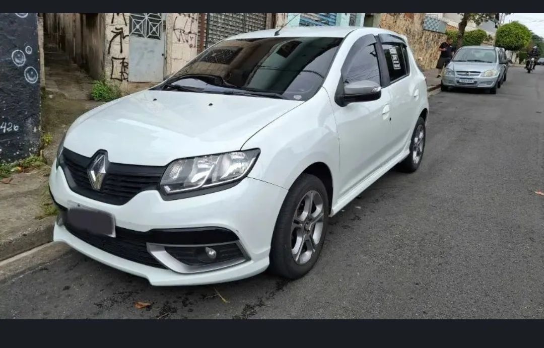 Vendo ou troco Sandero GT line 2019