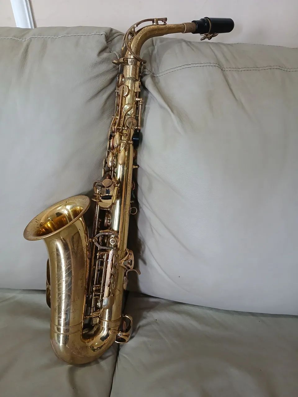 Saxofone Alto Shelter - Excelente estado - Foto 4
