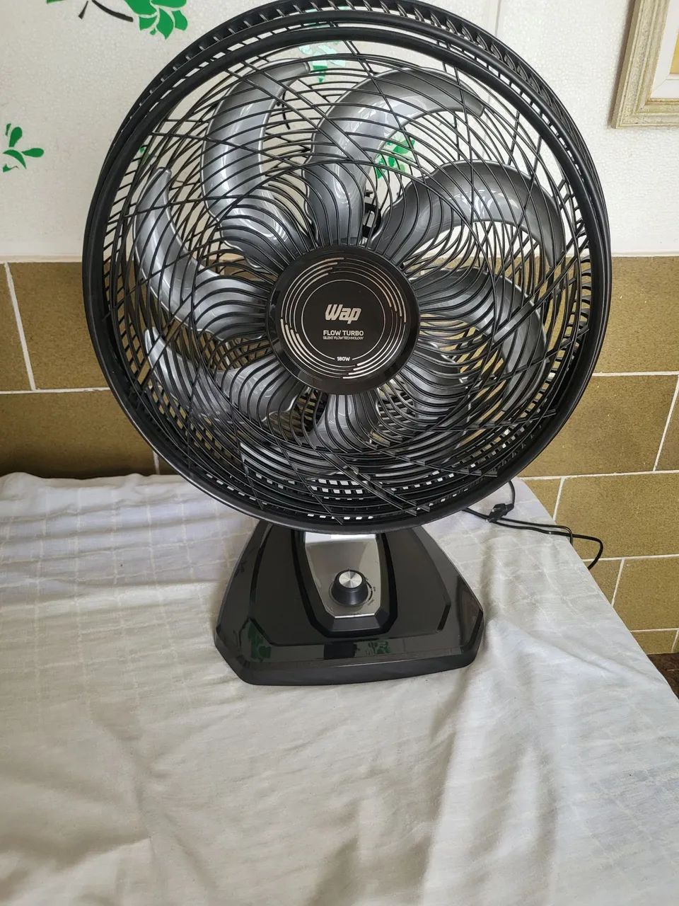 Ventilador de Mesa e Parede Wap Flow Turbo 180W 50  - Foto 4