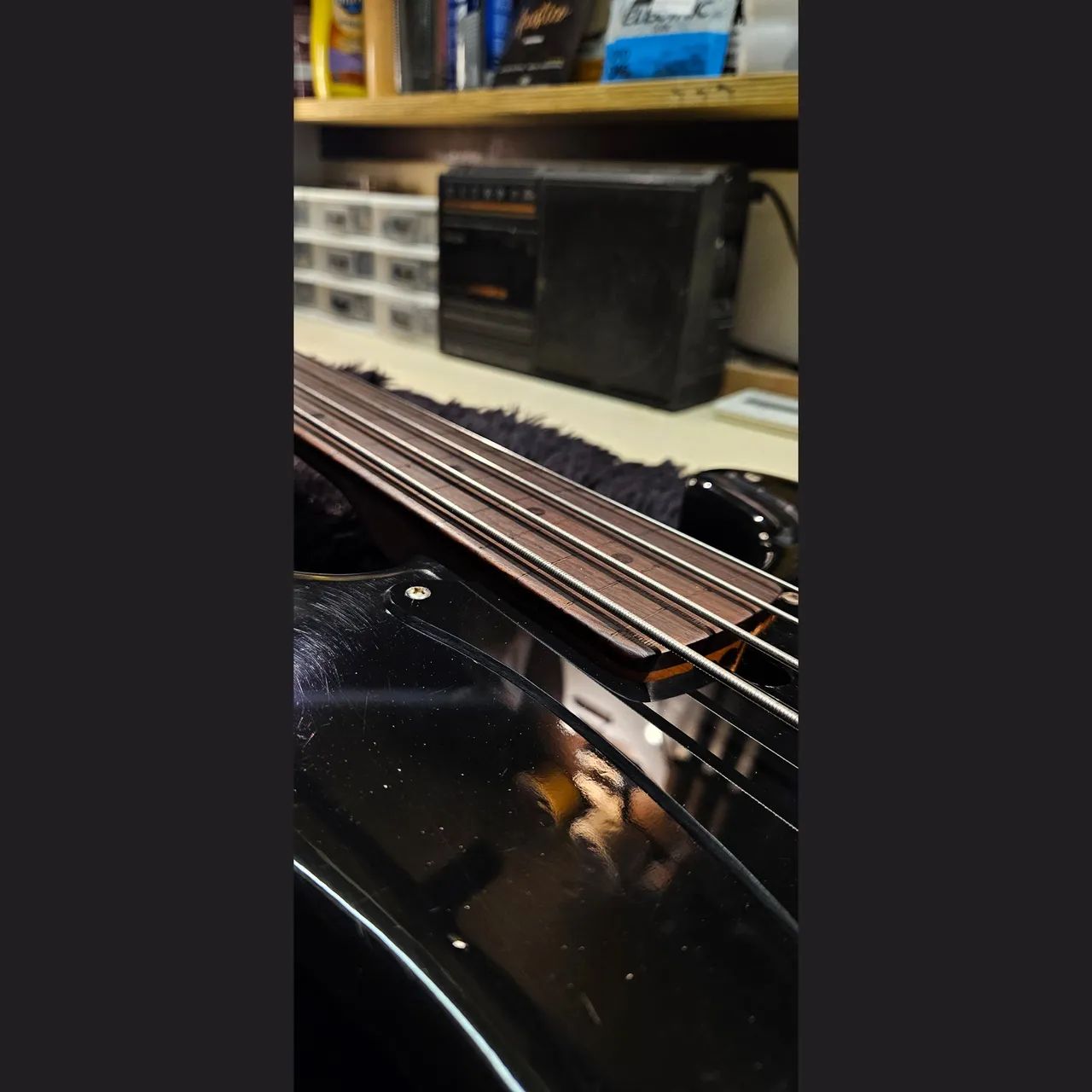 Precision Fretless Encore - Foto 3