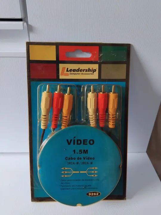 Cabo de video 1.5m 3RCA M / 3RCA M