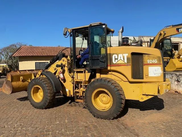 Vende-se Pá Carregadeira Caterpillar 924G ano: 2007  - Foto 3