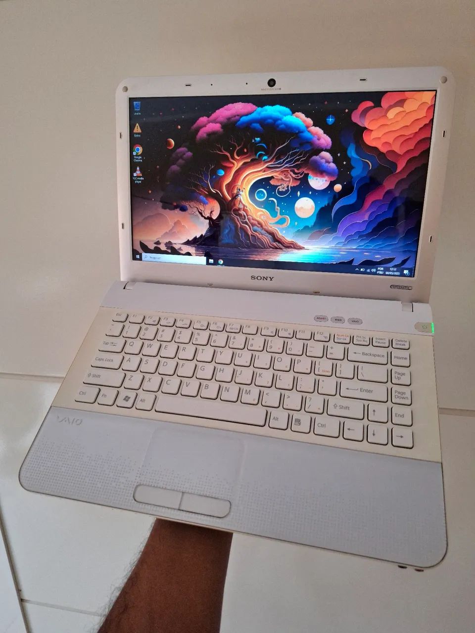 Notebook VAIO i3 com bateria boa  - Foto 3
