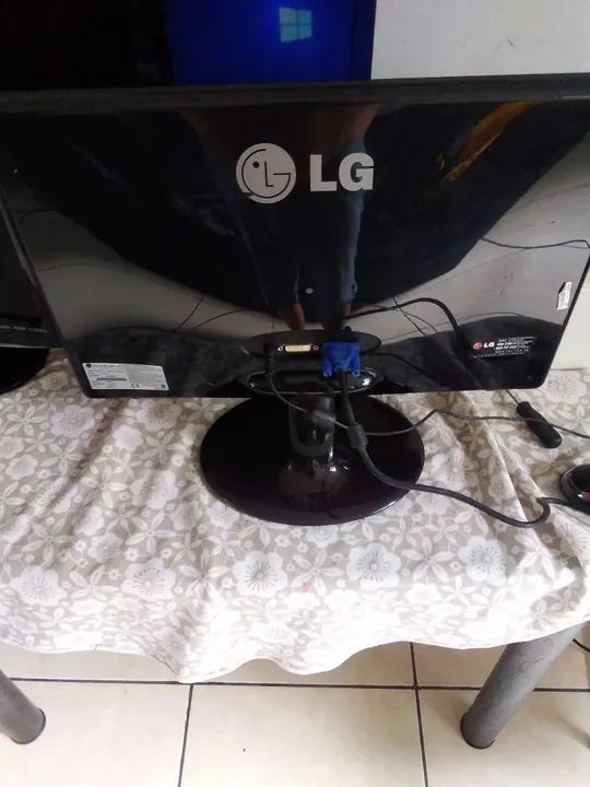 Monitor LED 20 polegadas LG. - Foto 3